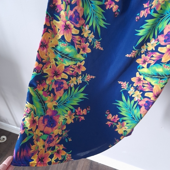 COPY - Olive & Oak Dress - Picture 4 of 7